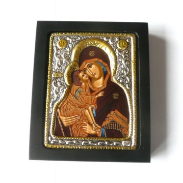 Vakker liten sølv ikon med Maria og Barnet.