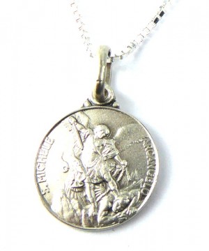 Flott St Michael medaljong i sølv for barn