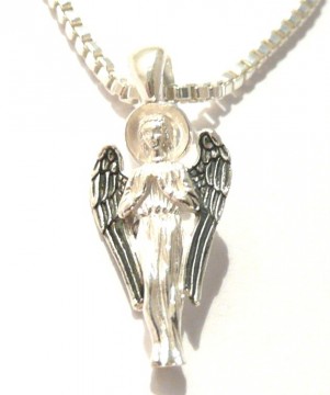 Vakkert lite engle smykke i sølv